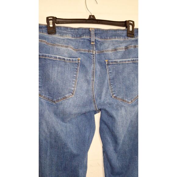 Women's Denim Jegging Embroidered Skinny Leg Mid Rise Embellished Medium Wash 12 - Picture 5 of 6